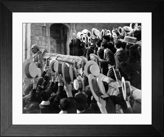Framed Print : GOODBYE, MR. CHIPS, Robert Donat, 1939
