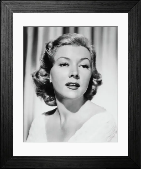 Framed Print : THE GLASS WALL, Gloria Grahame, 1953 Framed Print : THE GLASS WALL, Gloria Grahame, 1953