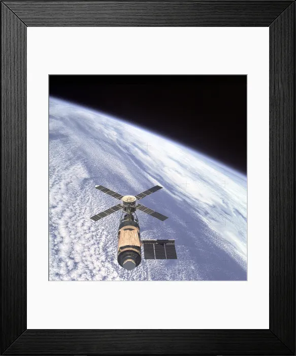 Framed Print : Skylab Orbital Workshop in Earth orbit. The golden shape is a NASA made parasol that replaced heat shield damaged during the unmanned launch on May 14, 1973 Framed Print : Skylab Orbital Workshop in Earth orbit. The golden shape is a NASA made parasol that replaced heat shield damaged during the unmanned launch on May 14, 1973