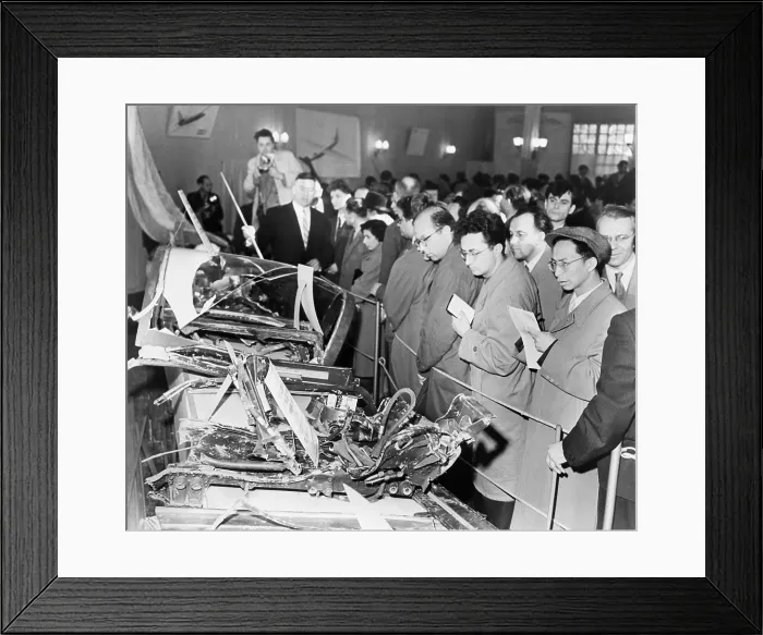 Framed Print : Debris from American U-2 Spy plane was exhibited to members of press, Moscow. The aircraft was shot down over the Soviet Union on May 1, 1960 Framed Print : Debris from American U-2 Spy plane was exhibited to members of press, Moscow. The aircraft was shot down over the Soviet Union on May 1, 1960