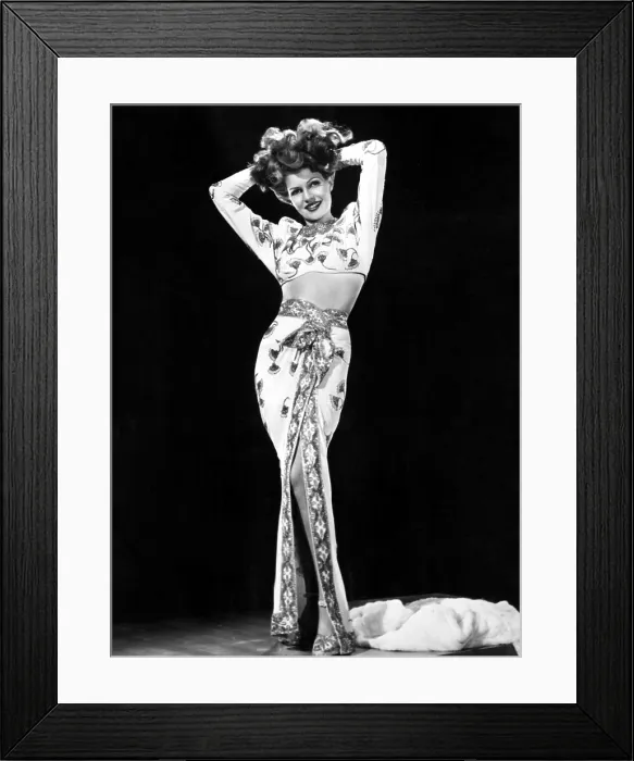 Framed Print : GILDA, Rita Hayworth, 1946 Framed Print : GILDA, Rita Hayworth, 1946