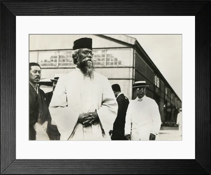 Framed Print : Indian poet and philosopher Rabindranath Tagore in Japan in 1916. Raised in wealth, he broke away from traditional Bengali writing forms