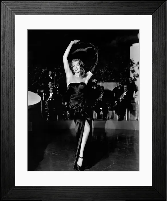 Framed Print : GILDA, Rita Hayworth (in a gown by Jean Louis), 1946 Framed Print : GILDA, Rita Hayworth (in a gown by Jean Louis), 1946