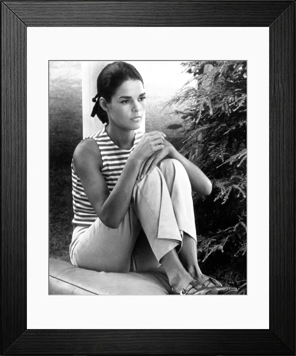 Framed Print : GOODBYE COLUMBUS, Ali Macgraw, 1969 Framed Print : GOODBYE COLUMBUS, Ali Macgraw, 1969