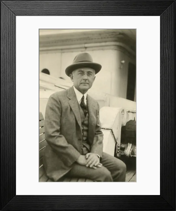 Framed Print : Conde Montrose Nast, launched his magazine empire in 1909, with the purchase of VOGUE