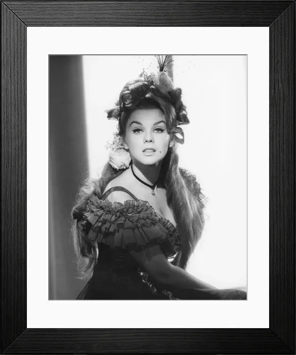 Framed Print : STAGECOACH, Ann-Margret, 1966, TM and Copyright 20th Century Fox Film Corp. All rights reserved. Courtesy: Everett Collection