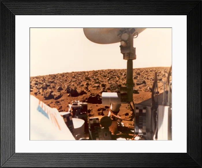 Framed Print : Viking 1 on the Martian surface on July 24, 1976. The sky has a red cast, due to reddish dust in the lower atmosphere