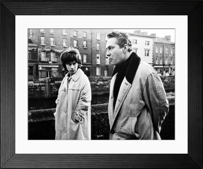 Framed Print : GIRL WITH GREEN EYES, Rita Tushingham, Peter Finch, 1964