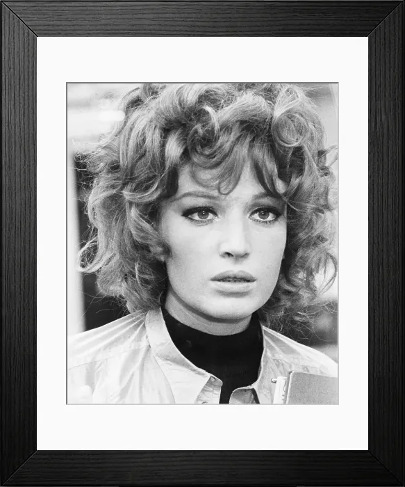 Framed Print : THE GIRL WITH THE PISTOL, (aka LA RAGAZZA CON LA PISTOLA), Monica Vitti, 1968 Framed Print : THE GIRL WITH THE PISTOL, (aka LA RAGAZZA CON LA PISTOLA), Monica Vitti, 1968