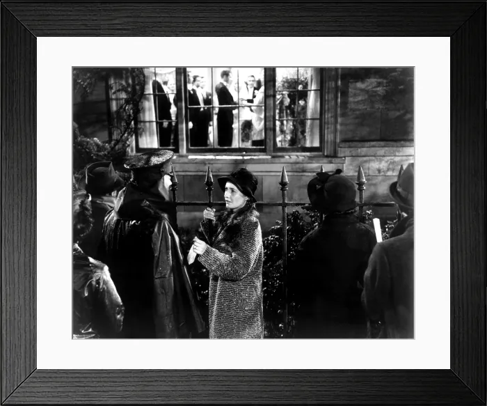 Framed Print : STELLA DALLAS, Barbara Stanwyck, 1937 Framed Print : STELLA DALLAS, Barbara Stanwyck, 1937