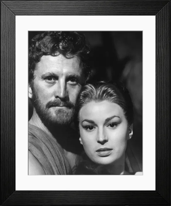 Framed Print : ULYSSES, (aka ULISSE), from left: Kirk Douglas, Silvana Mangano, 1954