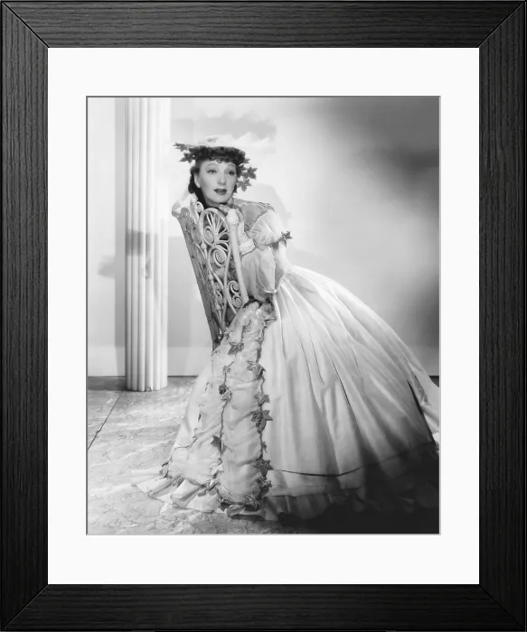 Framed Print : THE GLASS MENAGERIE, Gertrude Lawrence, 1950