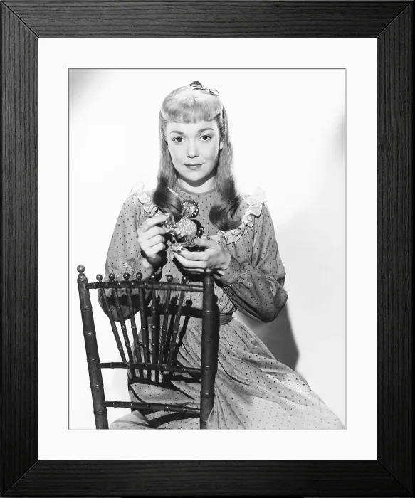 Framed Print : THE GLASS MENAGERIE, Jane Wyman, 1950 Framed Print : THE GLASS MENAGERIE, Jane Wyman, 1950