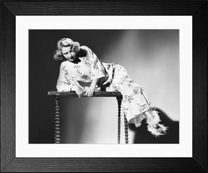 Framed Print : STELLA DALLAS, Barbara Stanwyck, 1937 Framed Print : STELLA DALLAS, Barbara Stanwyck, 1937