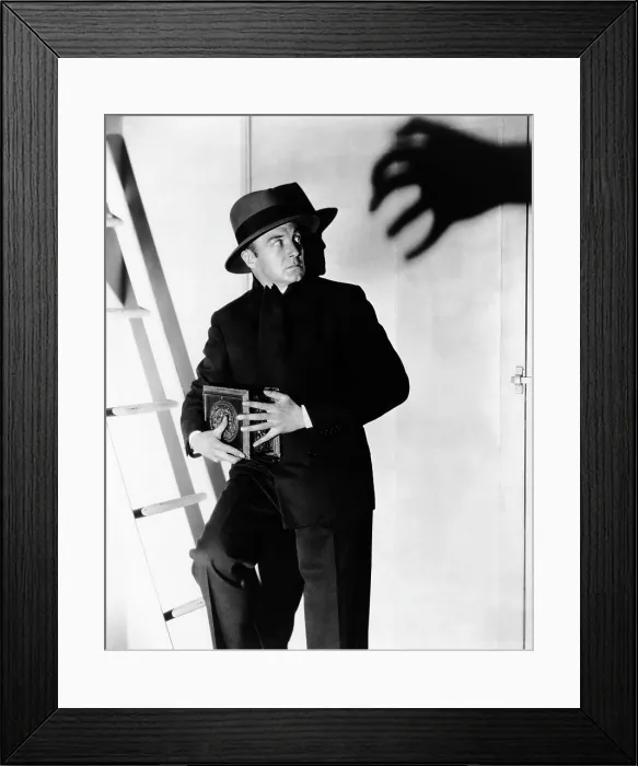Framed Print : UNDERWORLD, Clive Brook, 1927