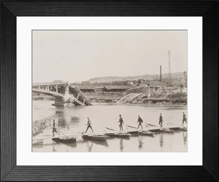 Framed Print : U.S. Army soldiers crossing pontoon bridge next to destroyed bridge over the Marne River, July 20, 1918. Second Battle of the Marne (July 15-Aug)