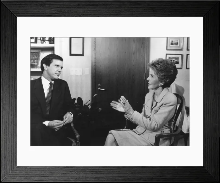 Framed Print : Charles Gibson interviews First Lady Nancy Reagan in October 1989, for the ABC Television show, Good Morning America. Mrs