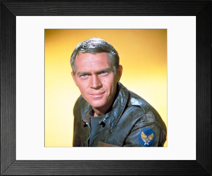 Framed Print : THE GREAT ESCAPE, Steve McQueen, 1963 Framed Print : THE GREAT ESCAPE, Steve McQueen, 1963