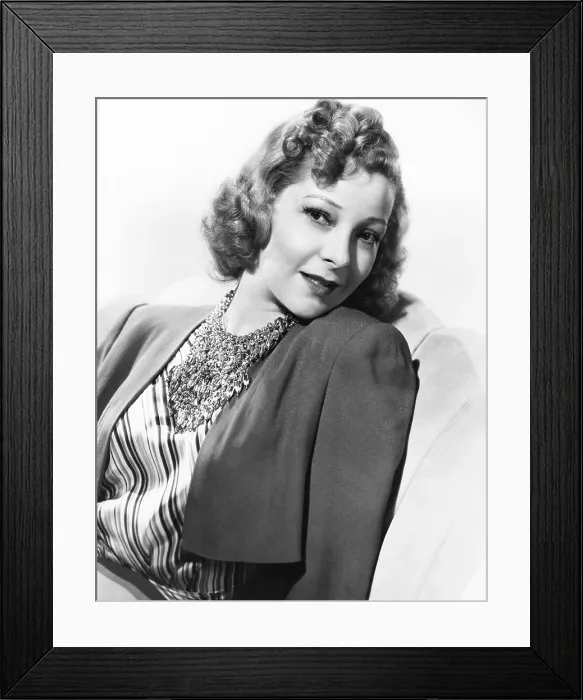 Framed Print : CURTAIN CALL, Helen Vinson, 1940