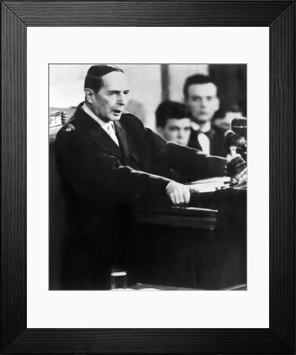 Framed Print : General Douglas MacArthur delivers an emotional address in Congress after his dismissal by Harry Truman for exceeding his authority as head of the United Nations Command during Framed Print : General Douglas MacArthur delivers an emotional address in Congress after his dismissal by Harry Truman for exceeding his authority as head of the United Nations Command during
