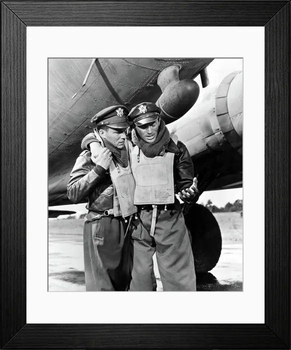 Framed Print : TWELVE O'CLOCK HIGH, Hugh Marlowe, Gregory Peck, 1949 Framed Print : TWELVE O'CLOCK HIGH, Hugh Marlowe, Gregory Peck, 1949