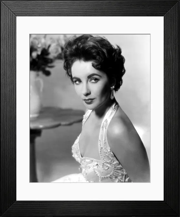 Framed Print : GIANT, Elizabeth Taylor, 1956