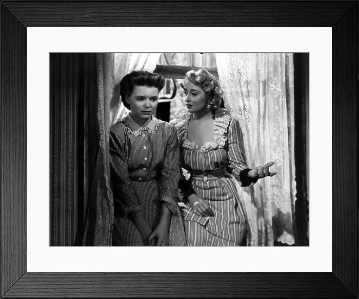 Framed Print : A TREE GROWS IN BROOKLYN, Dorothy McGuire, Joan Blondell, 1945, TM and Copyright (c) 20th Century-Fox Film Corp. All Rights Reserved