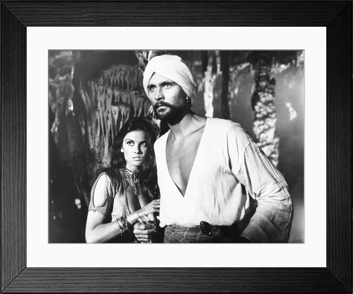 Framed Print : THE GOLDEN VOYAGE OF SINBAD, from left: Caroline Munro, John Phillip Law, 1973