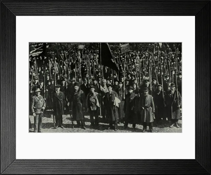 Framed Print : 40, 000 Russians were armed to defend Petrograd against the Gen. Korniloff. Aug. 1917 Framed Print : 40, 000 Russians were armed to defend Petrograd against the Gen. Korniloff. Aug. 1917