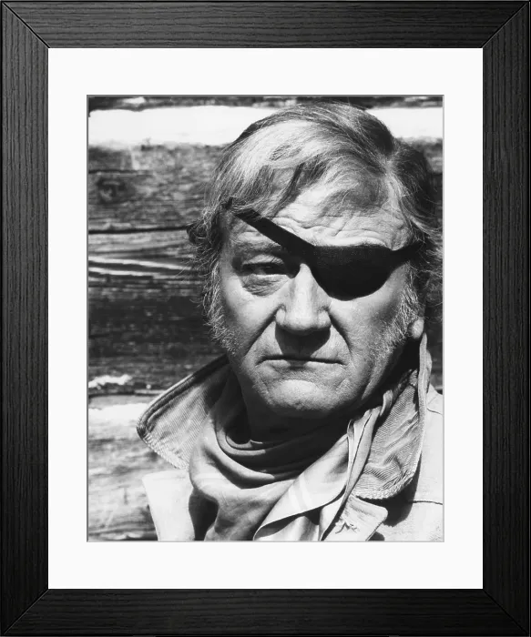 Framed Print : TRUE GRIT, John Wayne, 1969