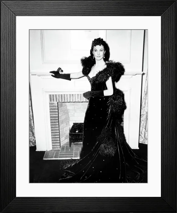 Framed Print : GONE WITH THE WIND, Vivien Leigh, on-set, 1939