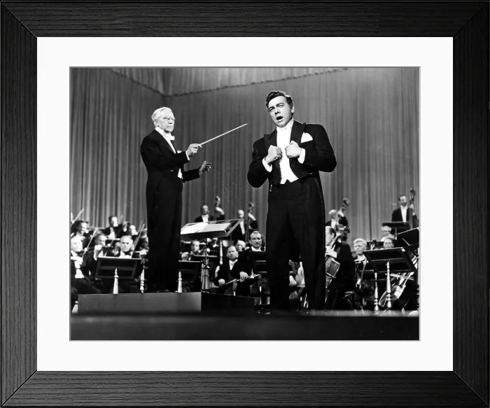 Framed Print : THE GREAT CARUSO, Mario Lanza, 1951 Framed Print : THE GREAT CARUSO, Mario Lanza, 1951