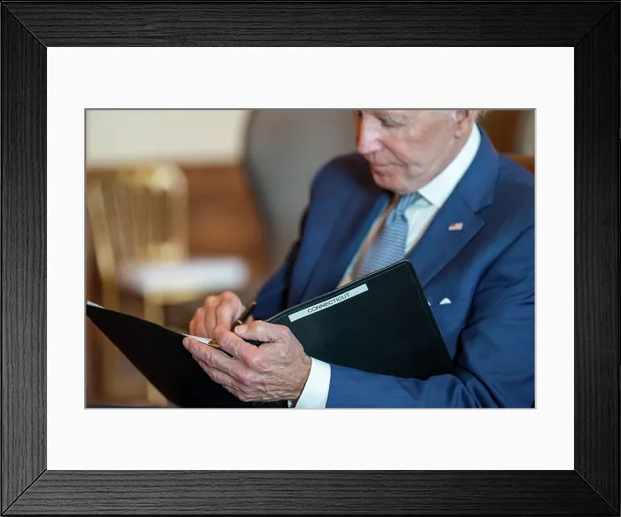 Framed Print : President Joe Biden reviews a speech for an upcoming trip to Connecticut, June 15, 2023. (BSLOC_2023_8_3)