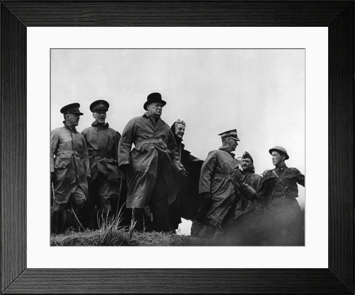 Framed Print : British Prime Minister Winston Churchill walking with Wladyslaw Eugeniusz Sikorski, (center right with braid banded hat) Framed Print : British Prime Minister Winston Churchill walking with Wladyslaw Eugeniusz Sikorski, (center right with braid banded hat)