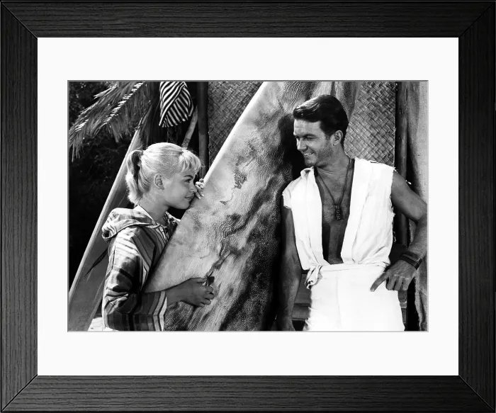 Framed Print : GIDGET, Sandra Dee, Cliff Robertson, 1959