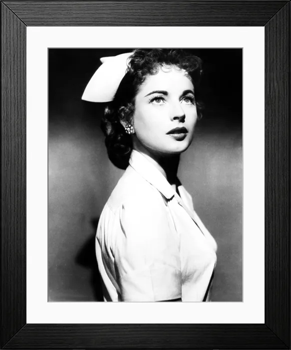 Framed Print : THE VAMPIRE, Coleen Gray, 1957