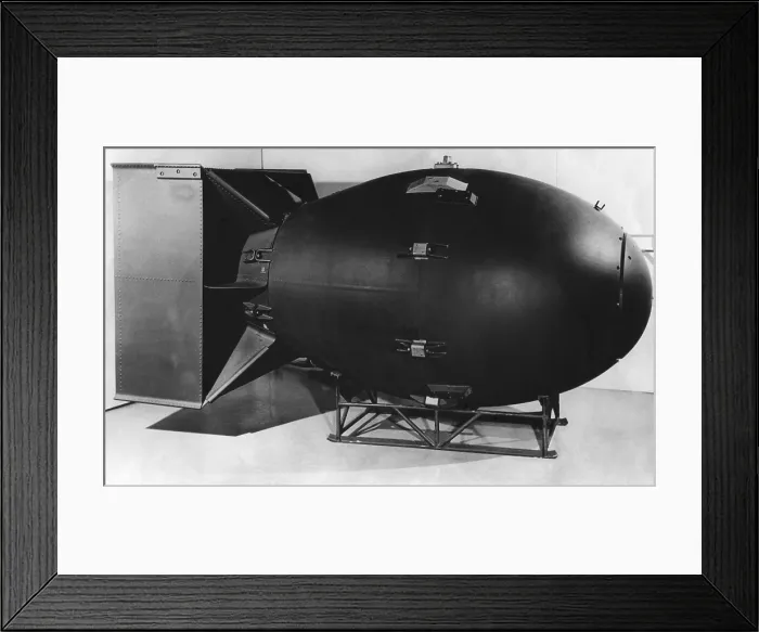 Framed Print : A post-war model of Fat Boy, the atomic bomb exploded over Nagasaki, Japan, in World War 2. (BSLOC_2014_6_89)