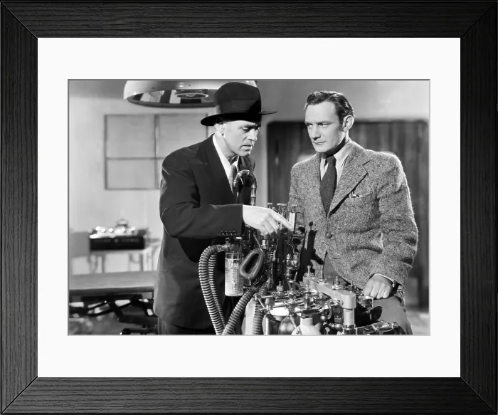 Framed Print : GREEN FOR DANGER, Alastair Sim, Trevor Howard, 1946