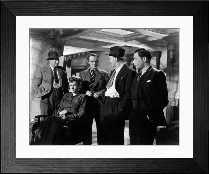 Framed Print : GREEN FOR DANGER, George Woodbridge, Rosamund John, Trevor Howard, Alastair Sim, Leo Genn, 1946
