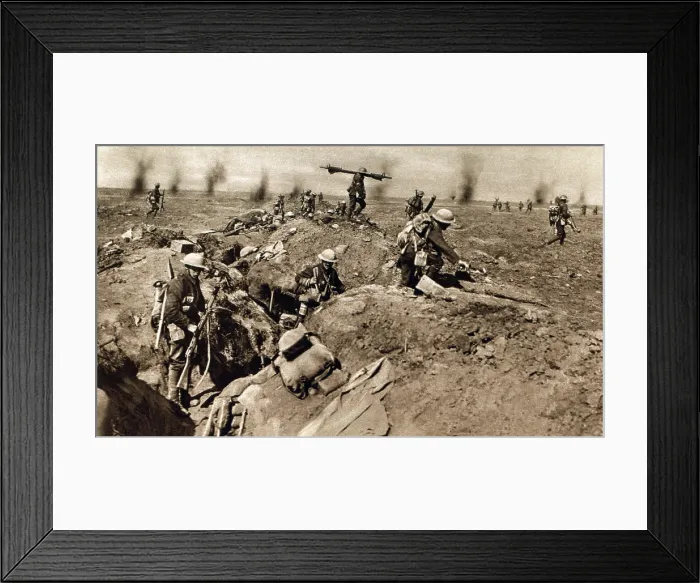 Framed Print : World War 1: Battle of the Somme. British infantry attack German lines near Ginchy, France, during the Battle of Morval, Sept Framed Print : World War 1: Battle of the Somme. British infantry attack German lines near Ginchy, France, during the Battle of Morval, Sept