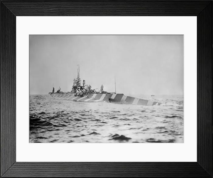 Framed Print : American submarine with camouflage paint at sea. Ca. 1915. (BSLOC_2012_4_112)
