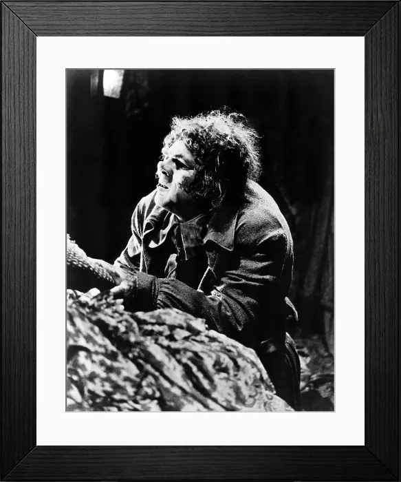 Framed Print : THE HUNCHBACK OF NOTRE DAME, Lon Chaney, Sr. 1923