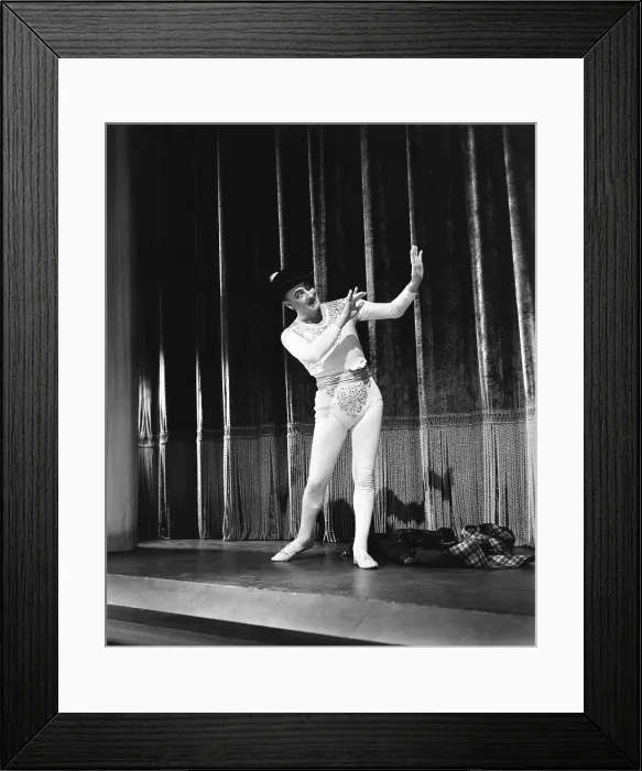 Framed Print : THE GREAT PROFILE, John Barrymore, 1940, TM & Copyright 20th Century Fox Film Corp. / courtesy Everett Collection