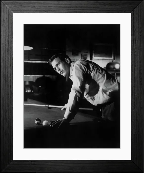 Framed Print : THE HUSTLER, Paul Newman, 1961. TM and Copyright (c) 20th Century Fox Film Corp. All rights reserved. Courtesy: Everett Collection