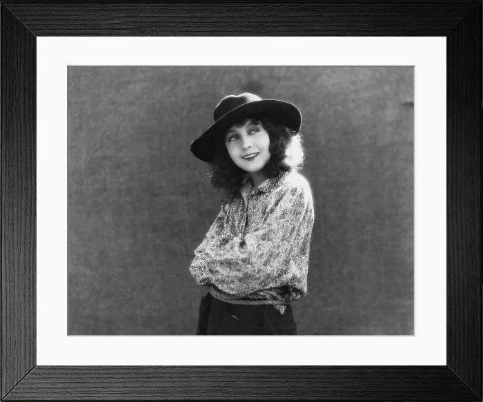 Framed Print : THE GOLDEN PRINCESS, Betty Bronson, 1925 Framed Print : THE GOLDEN PRINCESS, Betty Bronson, 1925