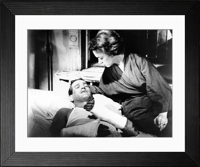 Framed Print : THE HUSTLER, from left, Paul Newman, Piper Laurie, 1961, TM & copyright 20th Century Fox Film Corp. All rights reserved / courtesy Everett Collection Framed Print : THE HUSTLER, from left, Paul Newman, Piper Laurie, 1961, TM & copyright 20th Century Fox Film Corp. All rights reserved / courtesy Everett Collection