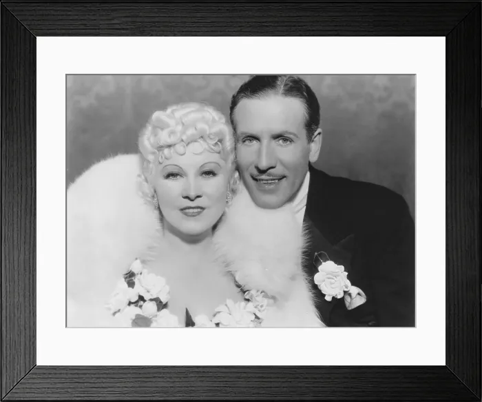 Framed Print : GOIN TO TOWN, from left: Mae West, Paul Cavanagh, 1935