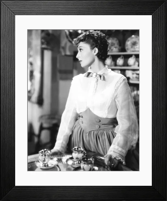 Framed Print : THE GREAT WALTZ, Luise Rainer, 1938 Framed Print : THE GREAT WALTZ, Luise Rainer, 1938
