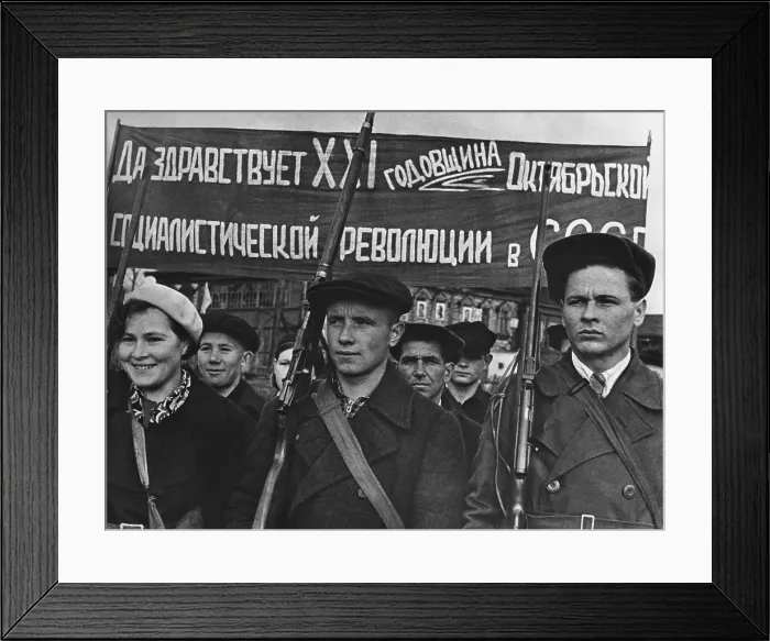 Framed Print : Russian men and women civilians in formation, with rifles during World War 2. (BSLOC_2013-12_44) Framed Print : Russian men and women civilians in formation, with rifles during World War 2. (BSLOC_2013-12_44)