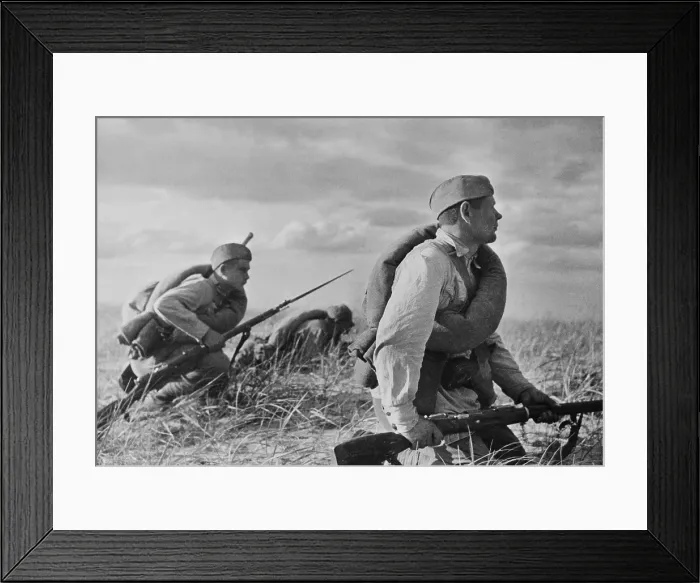 Framed Print : Red Army soldiers in exercises in far eastern territory of the Soviet Union, 1936 Framed Print : Red Army soldiers in exercises in far eastern territory of the Soviet Union, 1936